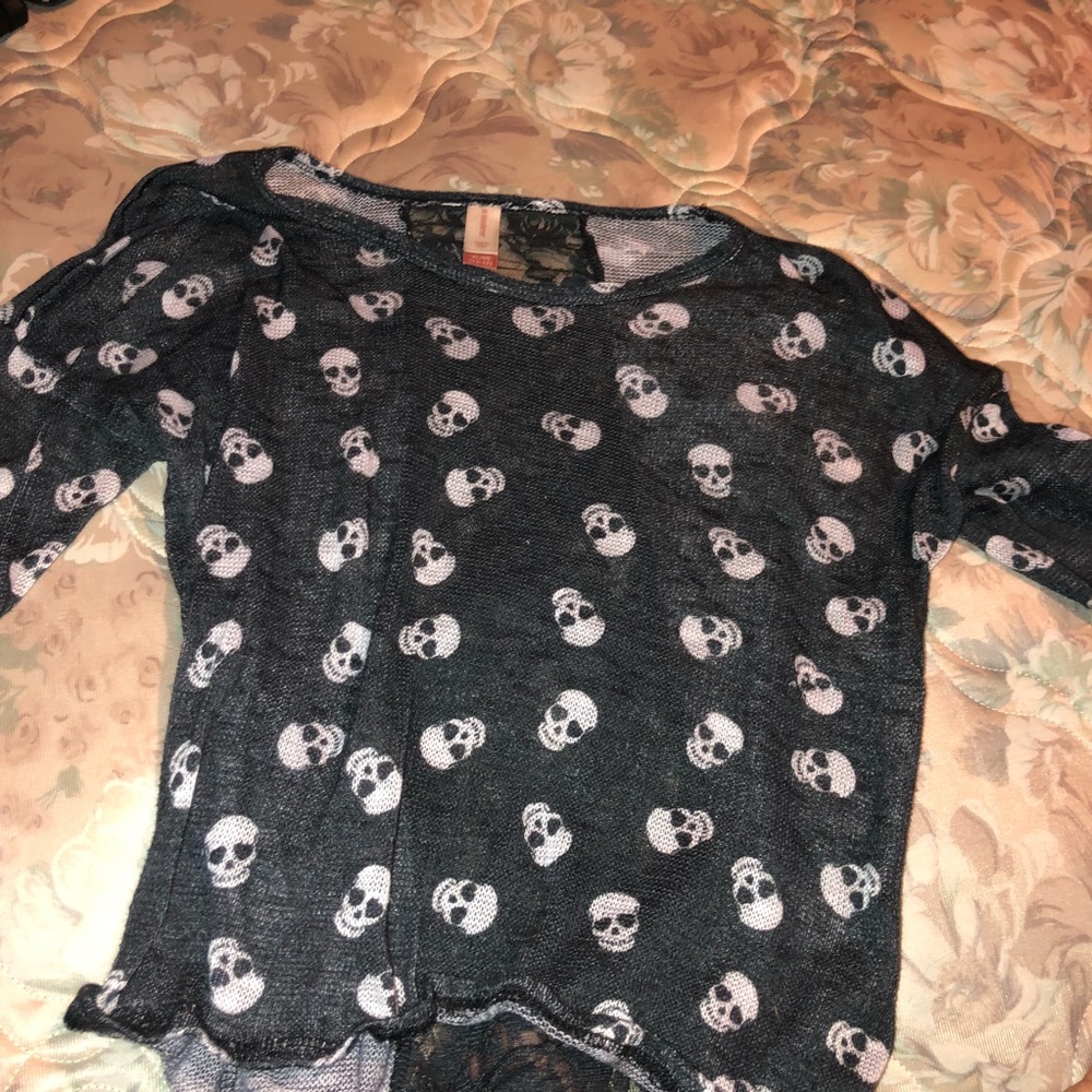 Black skull lace shirt